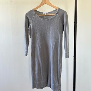 Sweatshirt dress